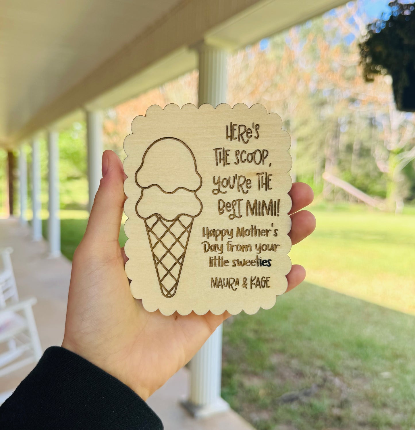 Here’s the Scoop Sign